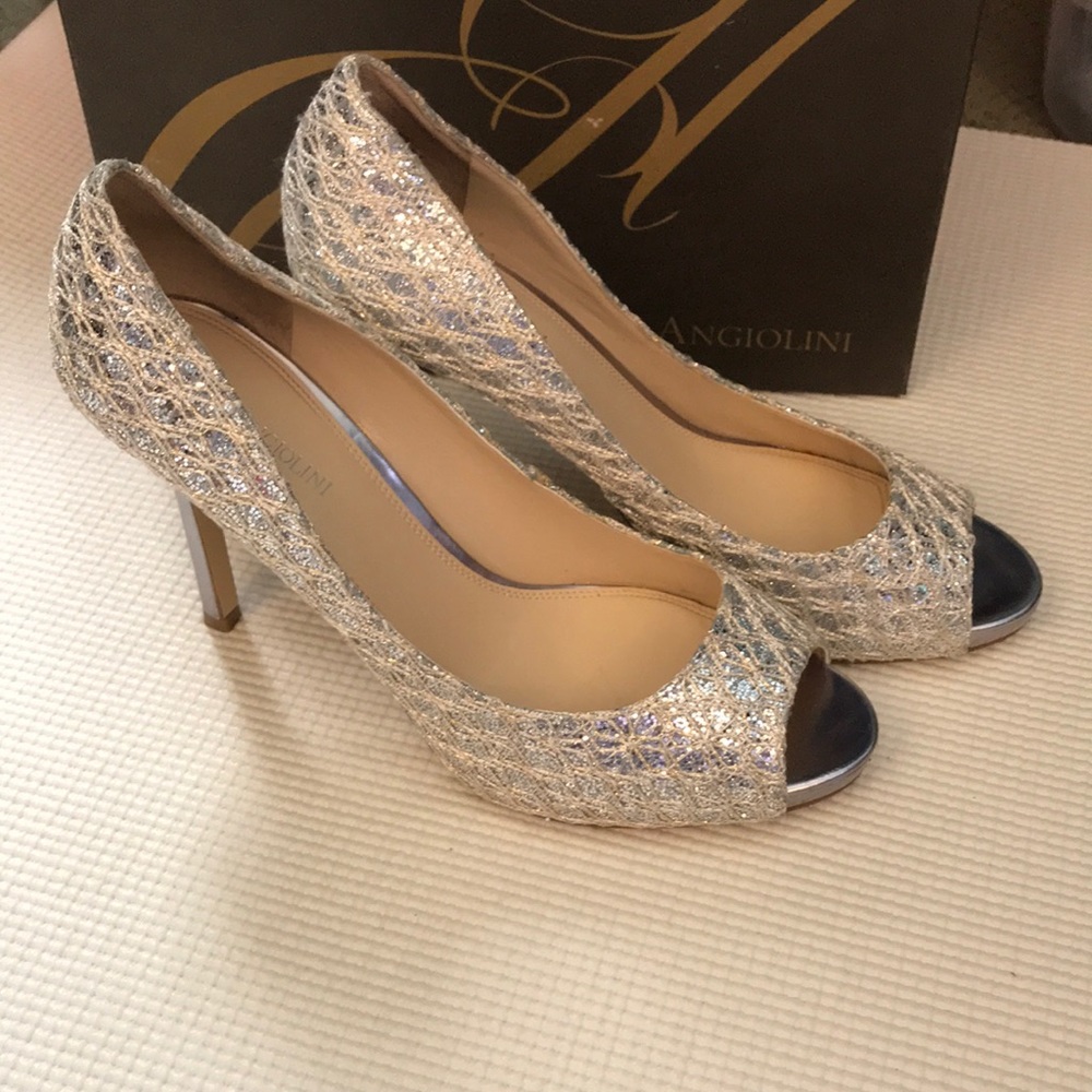 Enzo Angiolini peep toe silver woven heels - 8.5
